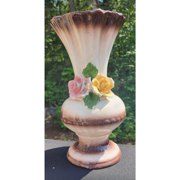 Vintage Italian Capodimonte Vase Tall Flower Trim Fluted Floral Large - Picture 1 of 8